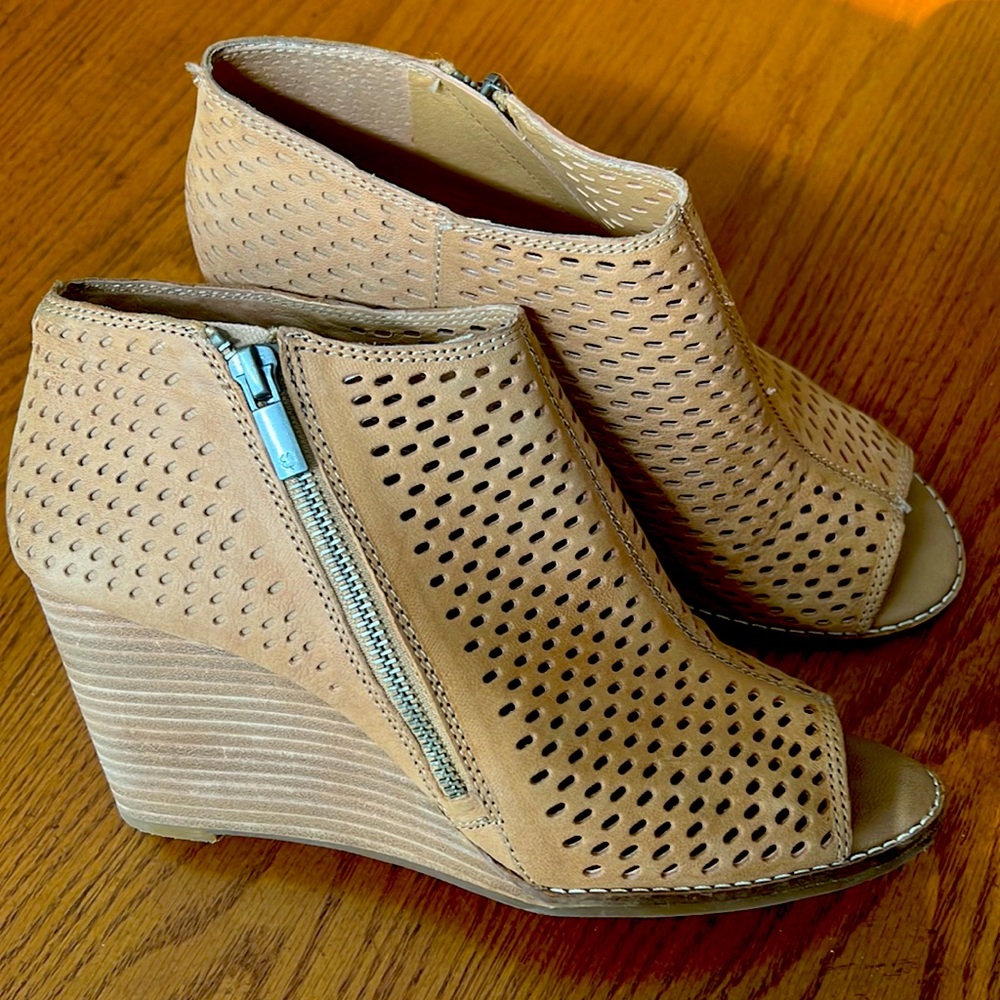 Lucky Brand booties-10M